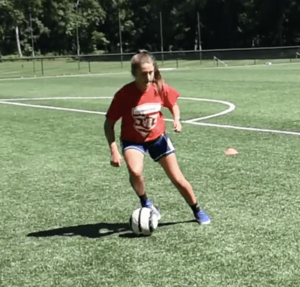 Lizzy Strapp soccer video